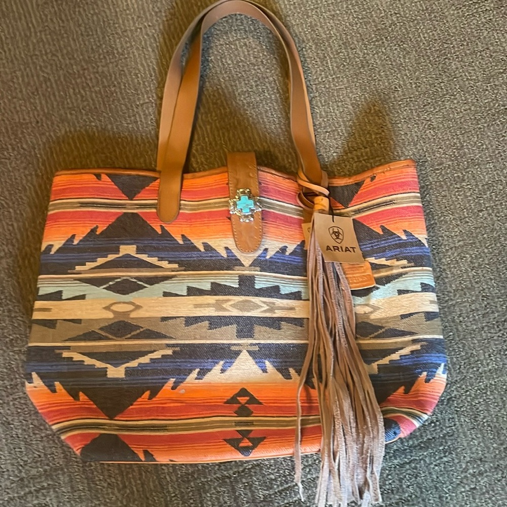 Ariat leather/canvas Conceal Carry Bag NWT